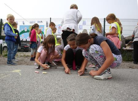 ETM OTROCI ZAPORA CESTE VIDEM 09 FOTO LJUBO VUKELIČ